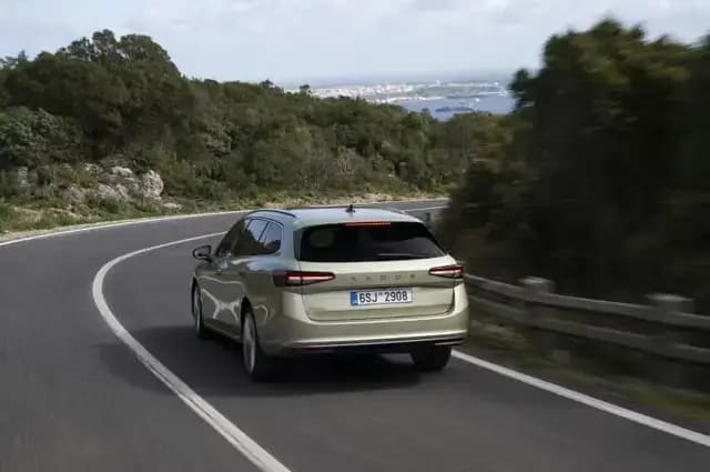 prenájom auta Trenčín